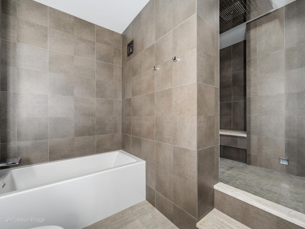 225 N Columbus Drive - Photo 16