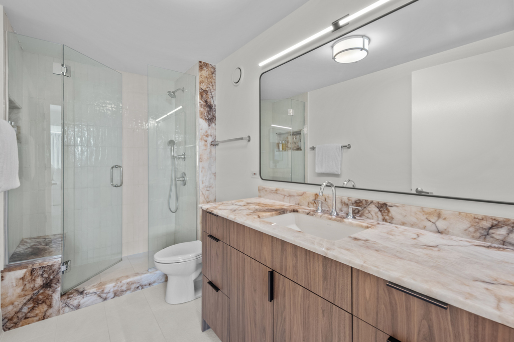 545 N Dearborn Street - Photo 12
