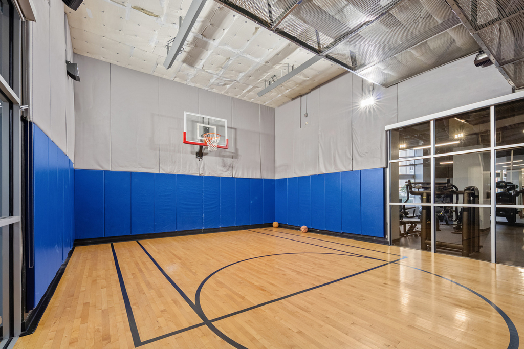 545 N Dearborn Street - Photo 27