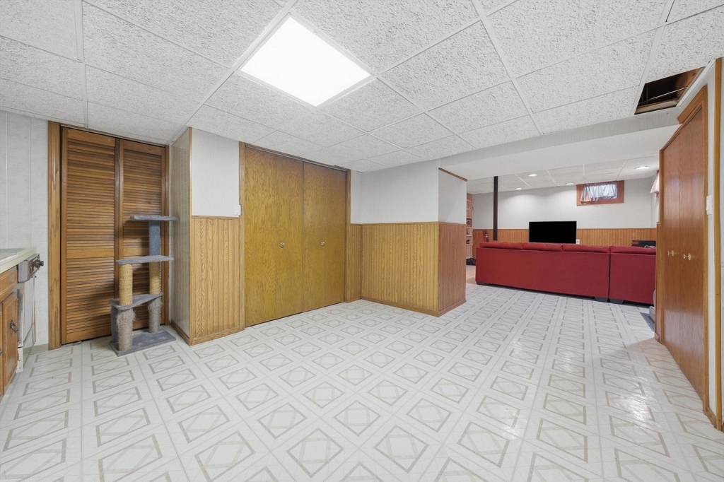 8524 Golfview Drive - Photo 29