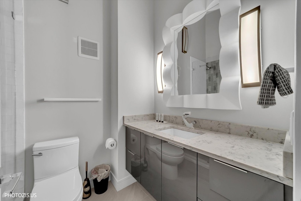 1000 W Washington Boulevard - Photo 35