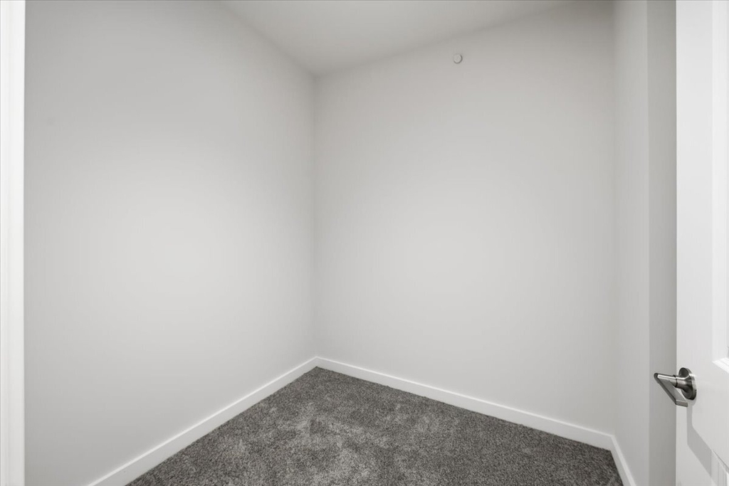 302 Miller Drive - Photo 16