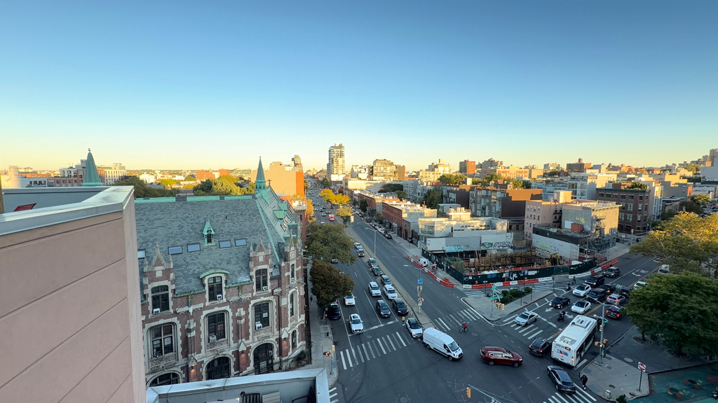 596 Washington Avenue - Photo 7