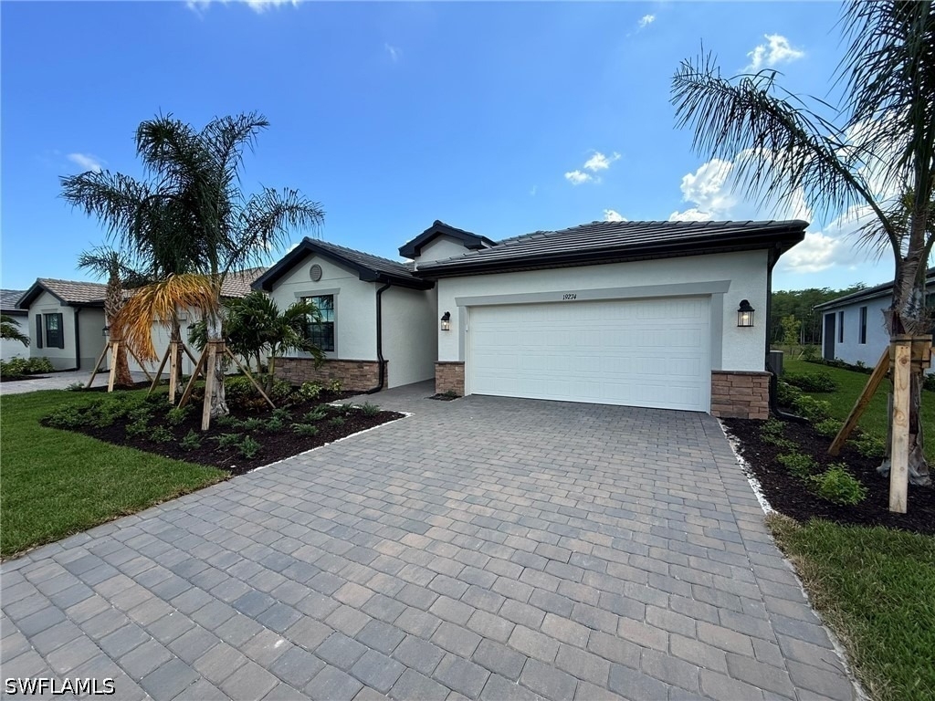 19274 Hinkley Drive - Photo 2