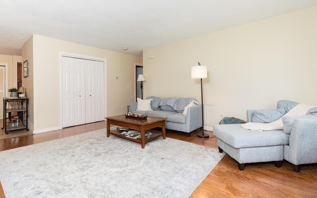 608 Springbrook - Photo 14