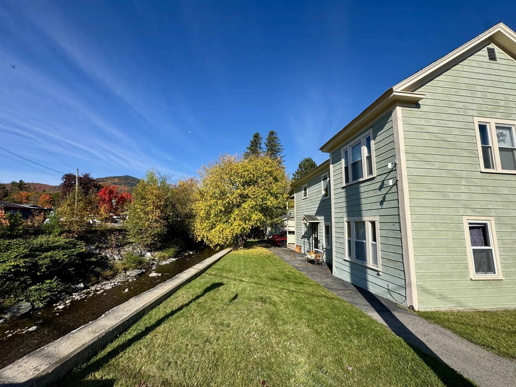 139 Main - Photo 1