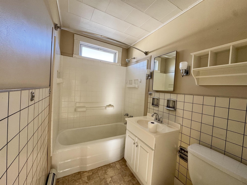 139 Main - Photo 20