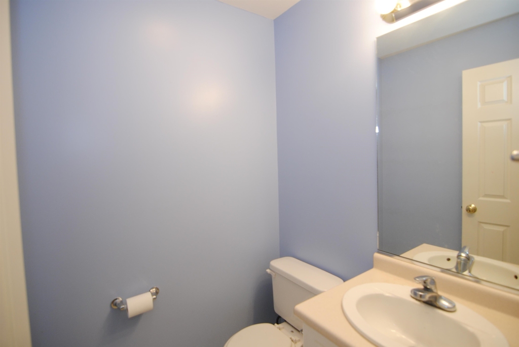 75 Barrington - Photo 4