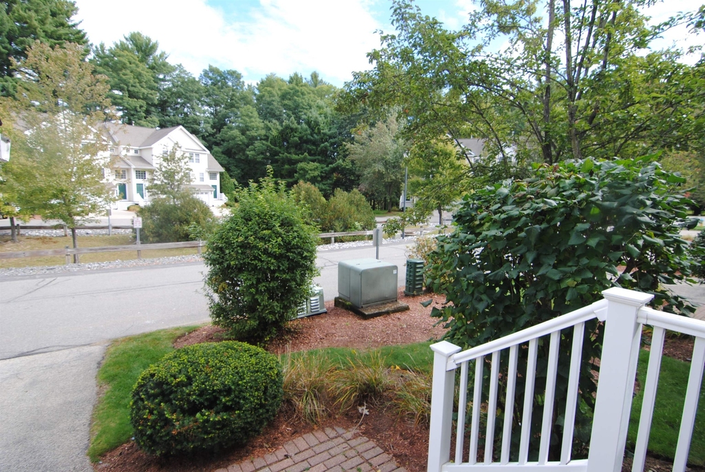 75 Barrington - Photo 17