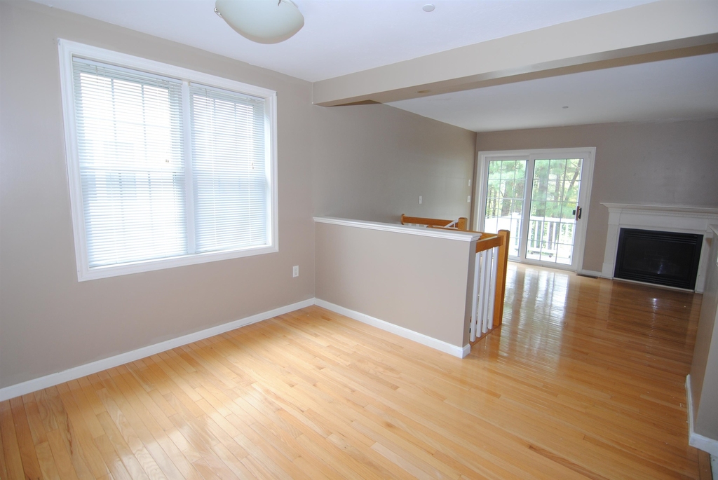 75 Barrington - Photo 5