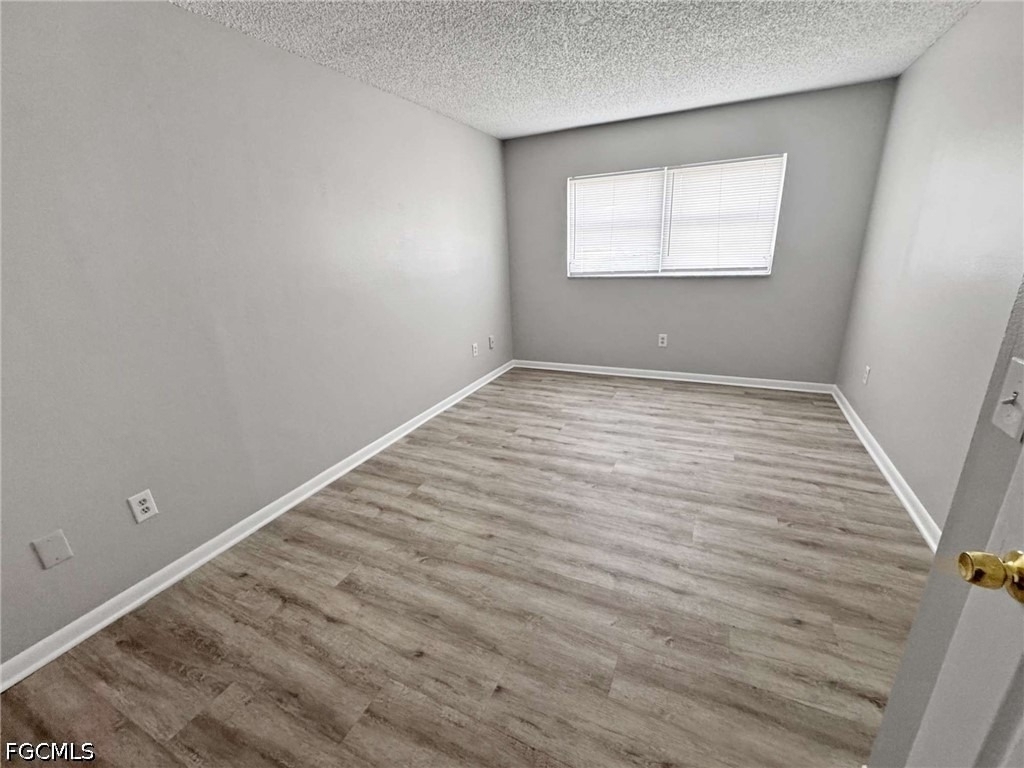 6635 Warwick Circle - Photo 13
