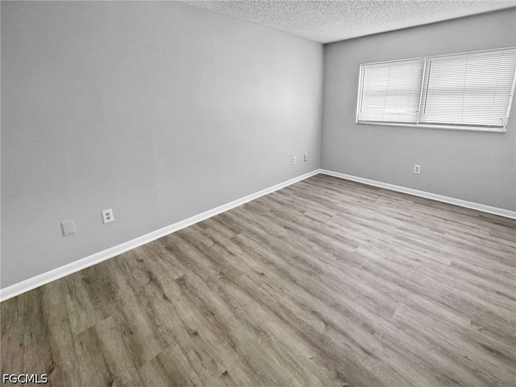 6635 Warwick Circle - Photo 17