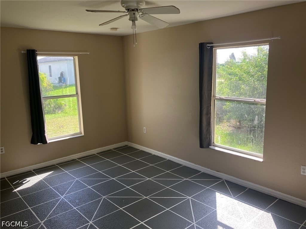 347 Parish Avenue - Photo 1