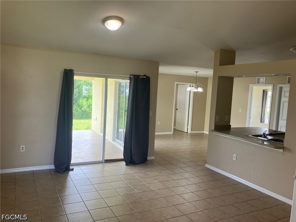 347 Parish Avenue - Photo 6