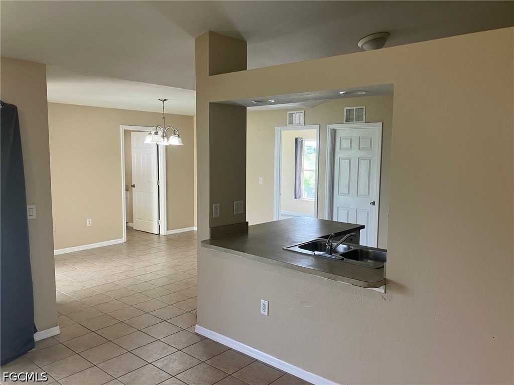 347 Parish Avenue - Photo 5