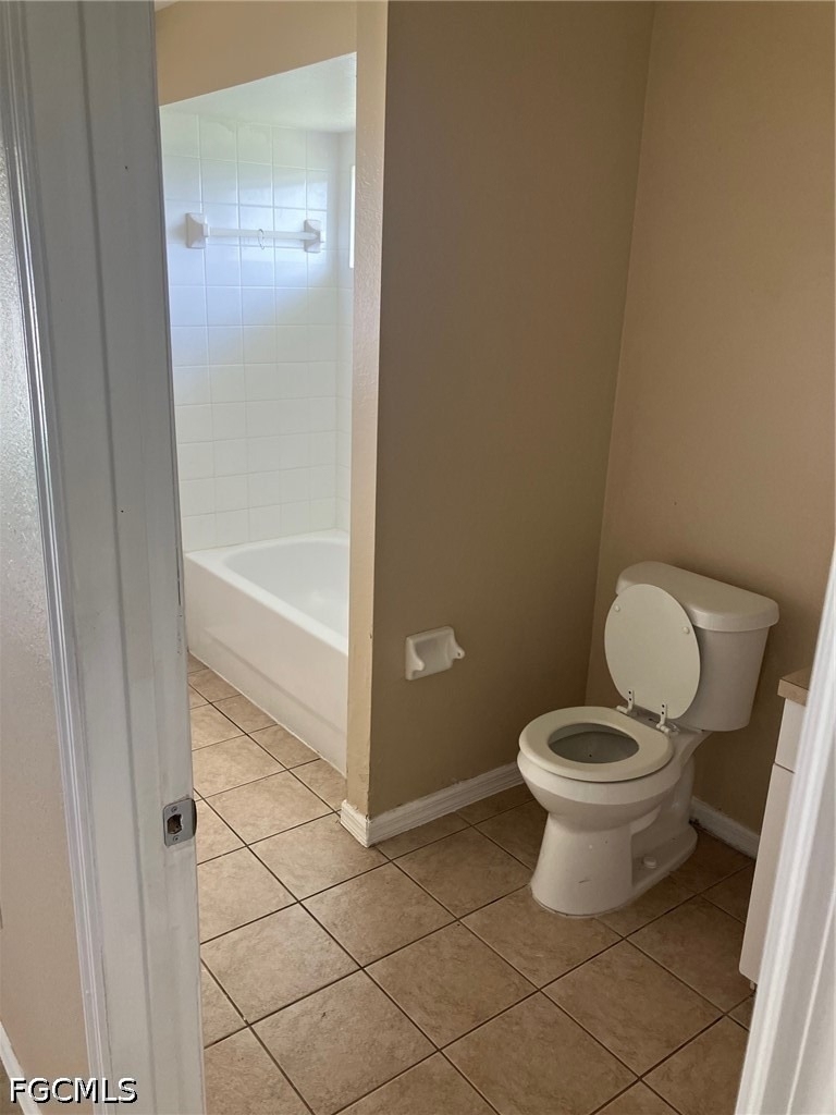 347 Parish Avenue - Photo 3