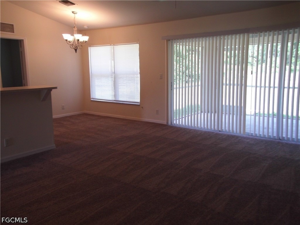 1117 Venetia Street - Photo 1