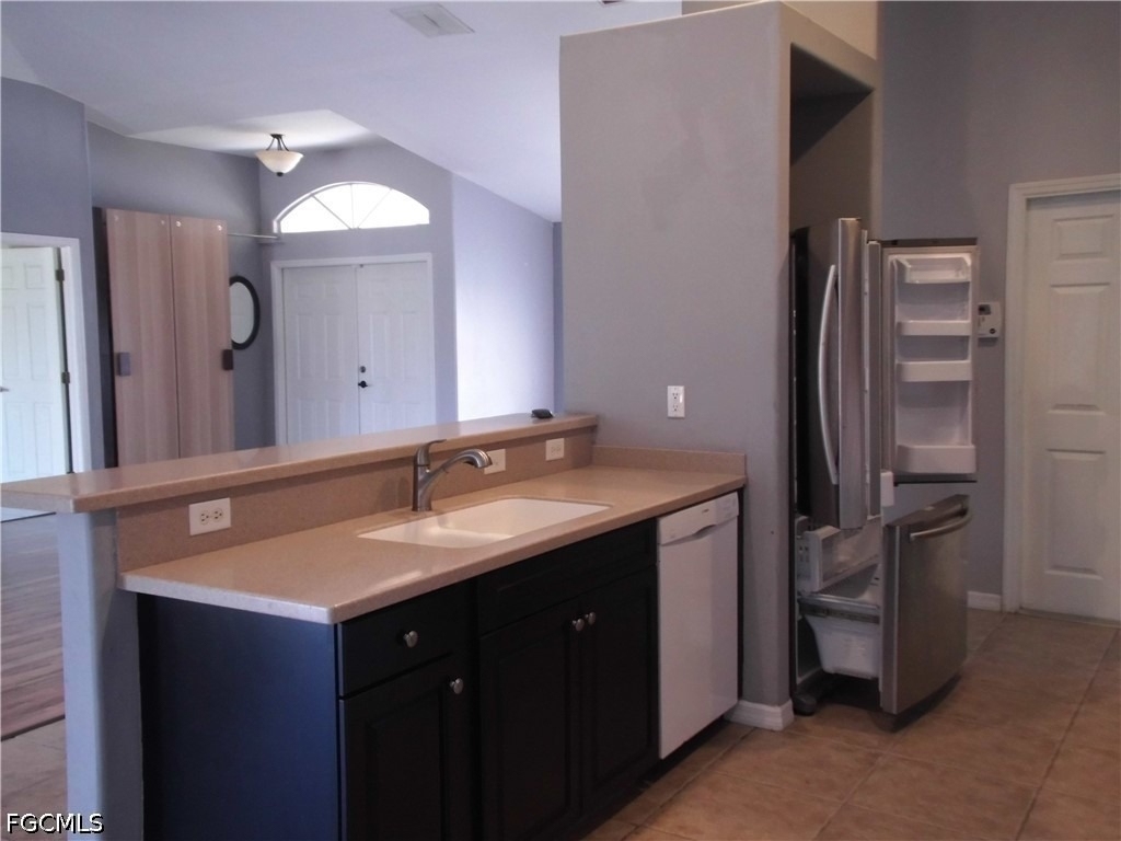 2709 37th Street Sw - Photo 5