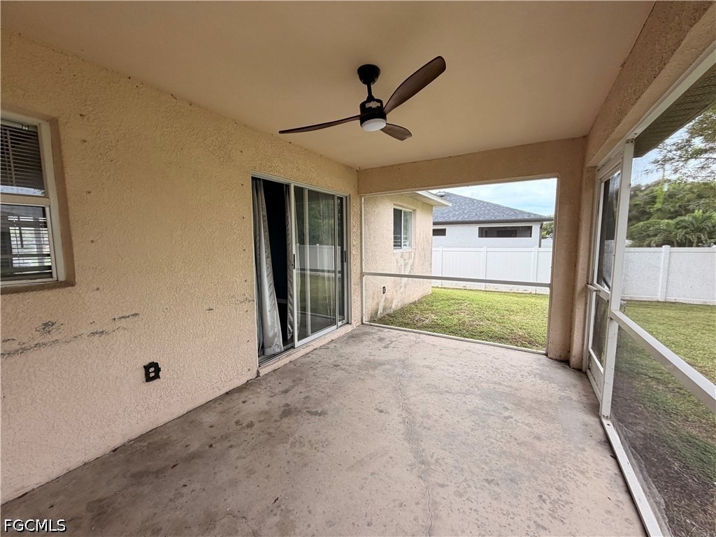 302 Nw 2nd Place - Photo 12