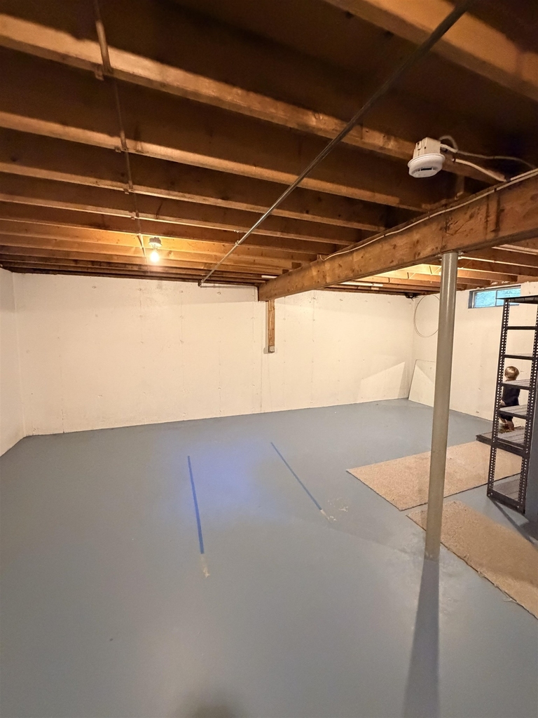 563 Forest - Photo 14