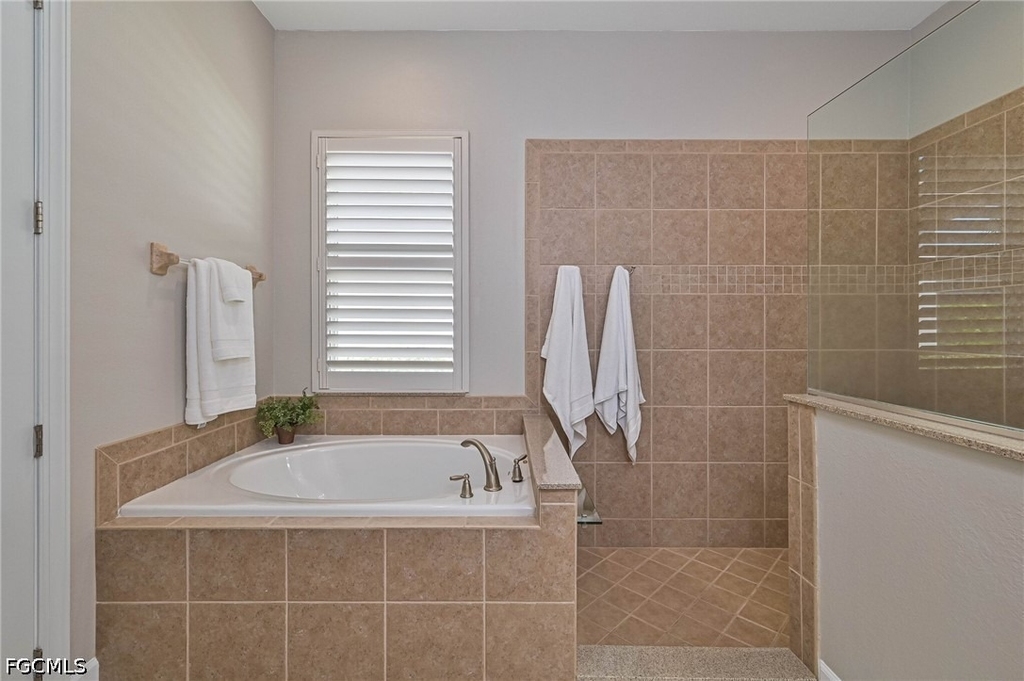 5709 Calmar Breeze Lane - Photo 19