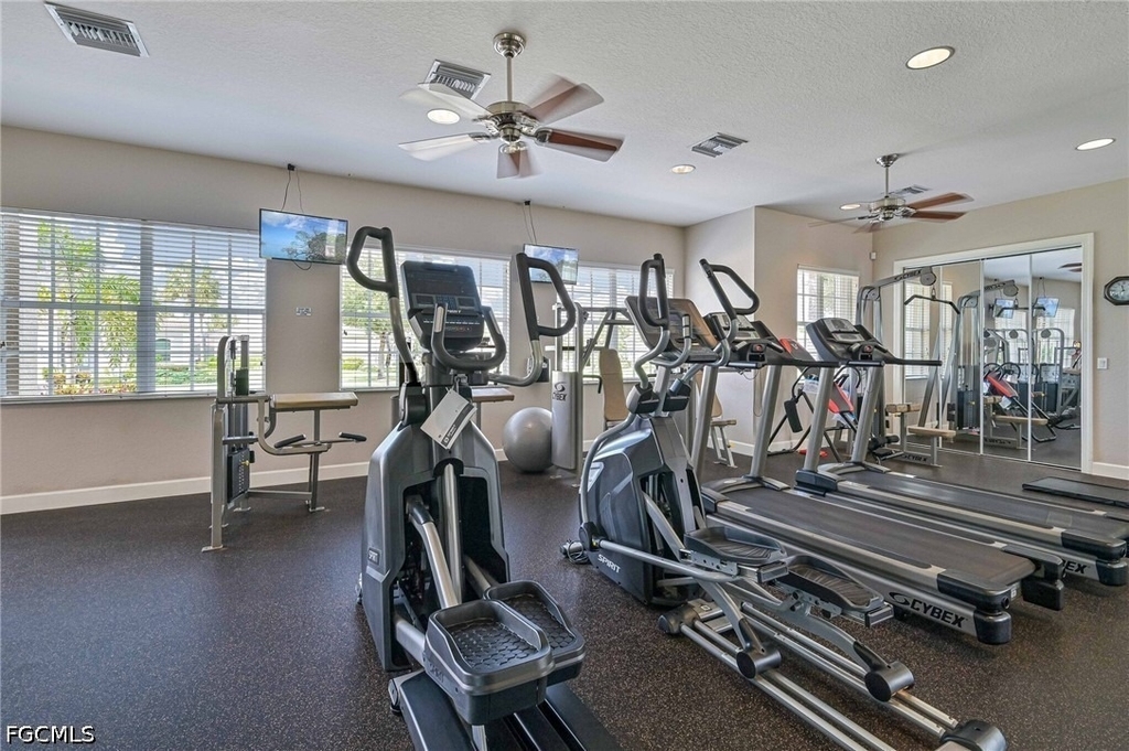 5709 Calmar Breeze Lane - Photo 31