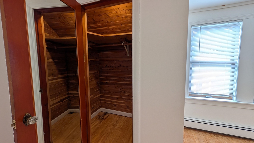200 South Main - Photo 17