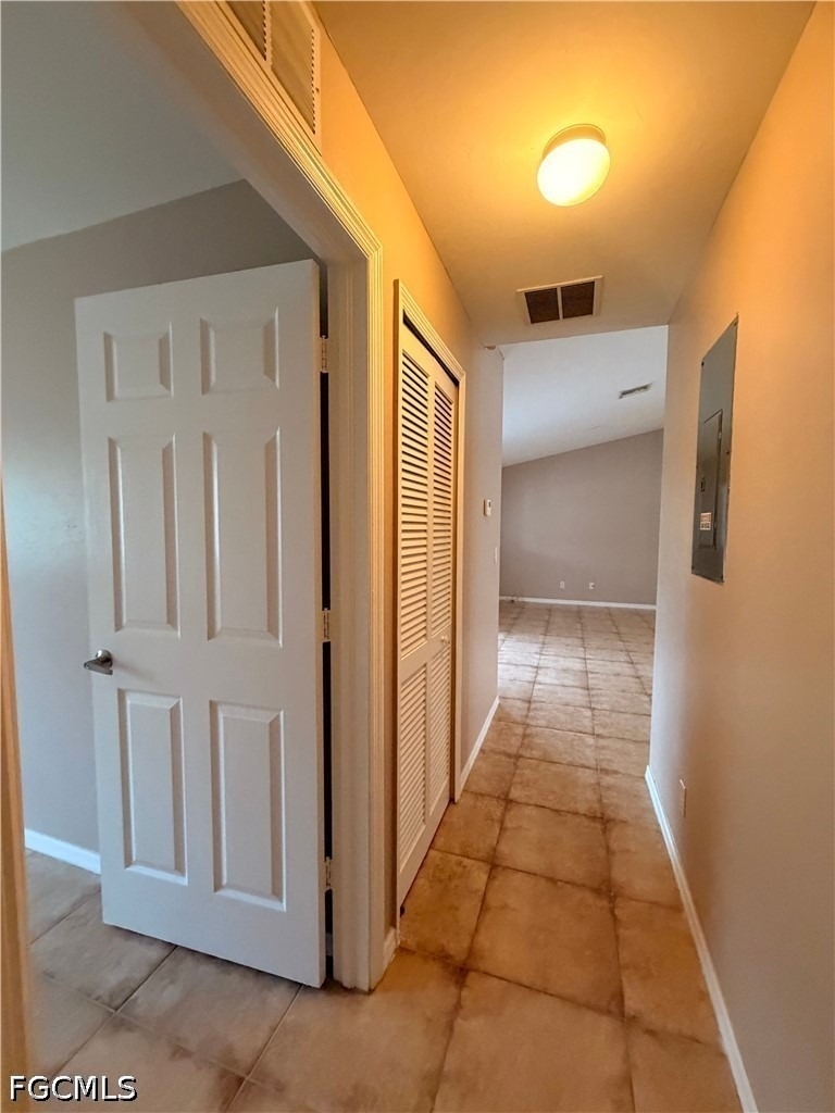 566 Nimitz Boulevard - Photo 15