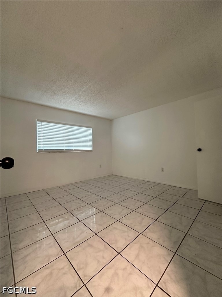3704 Broadway - Photo 2