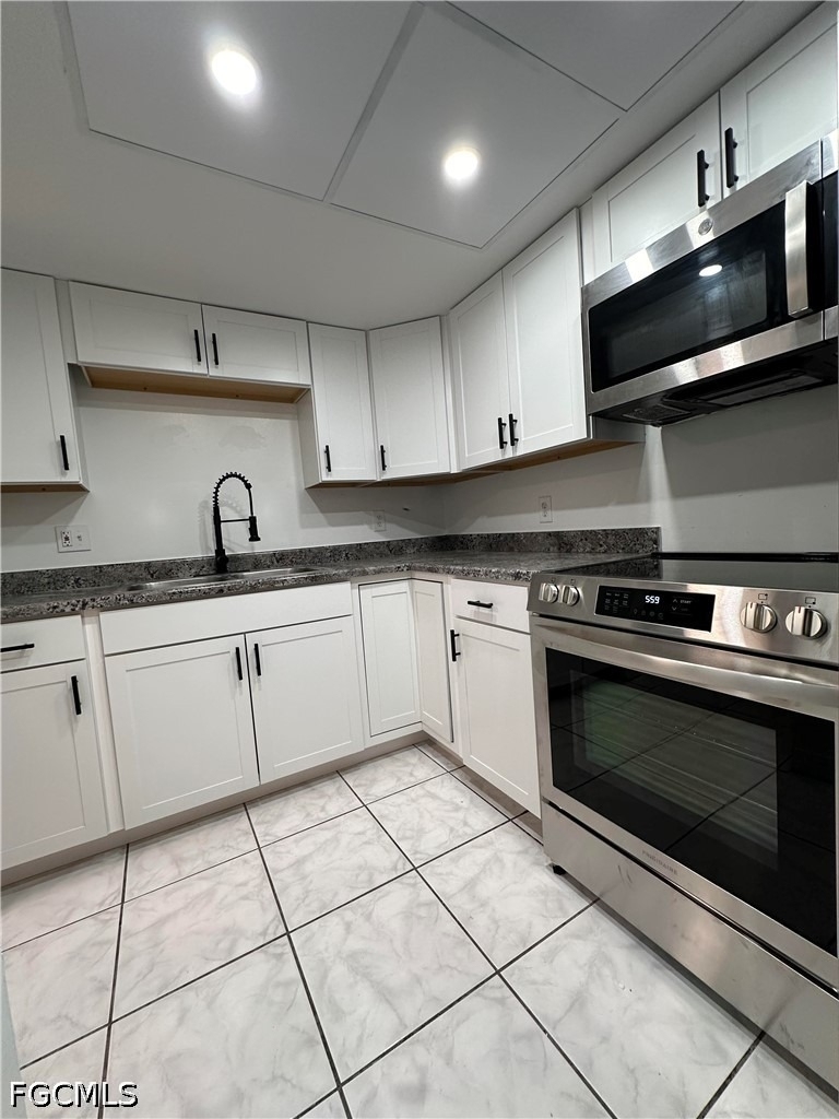 3704 Broadway - Photo 6