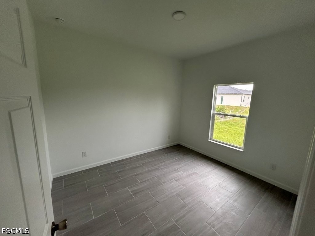 1141 Columbo Avenue S - Photo 18