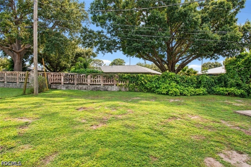 4444 Frankie Court - Photo 22