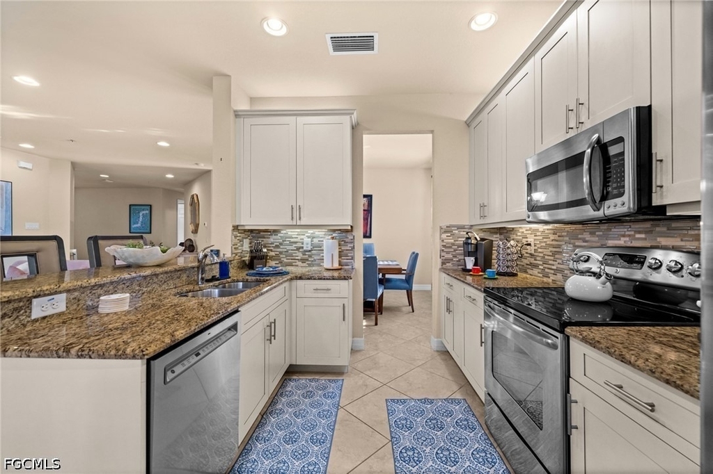 6533 Monterey Point - Photo 4