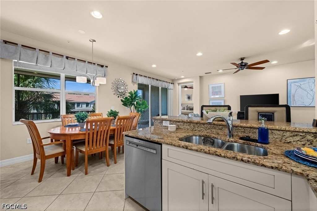 6533 Monterey Point - Photo 15