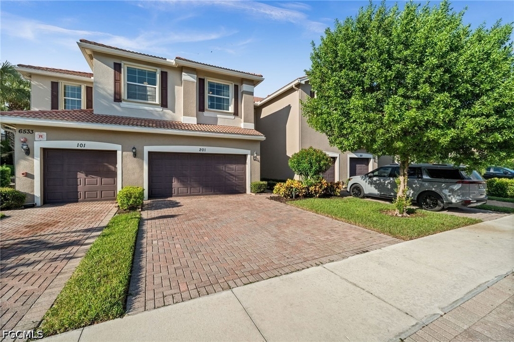 6533 Monterey Point - Photo 36