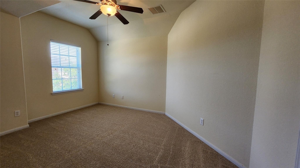 2318 Nashmor Drive - Photo 25
