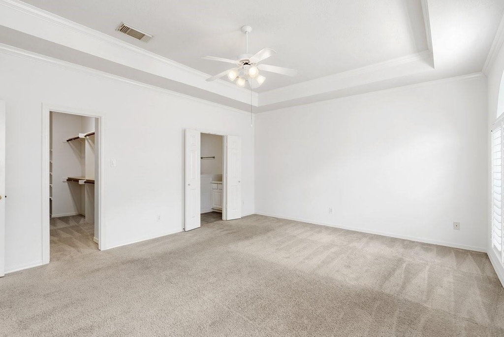 5913 Dolores Street - Photo 18