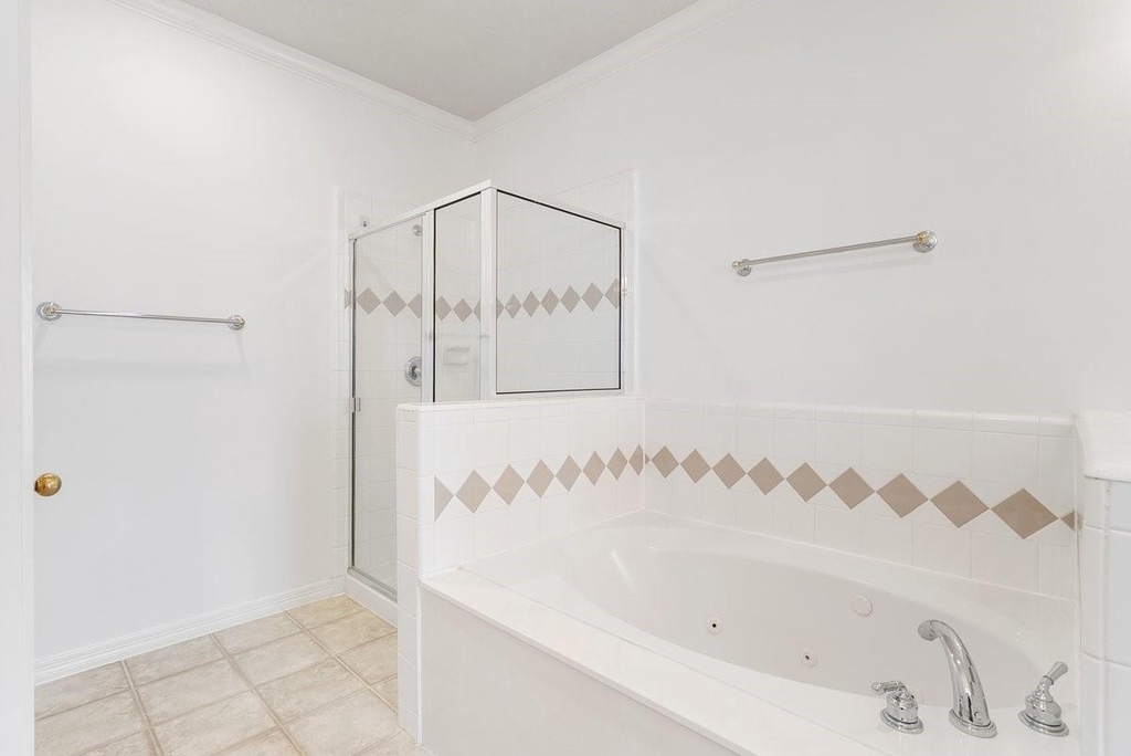 5913 Dolores Street - Photo 21