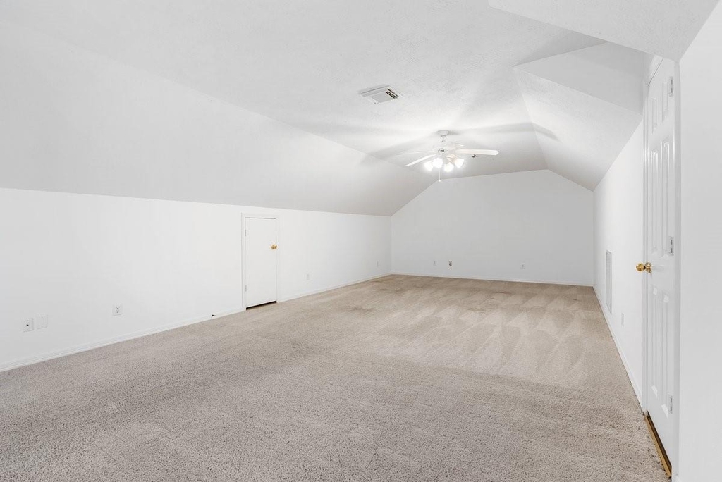 5913 Dolores Street - Photo 26