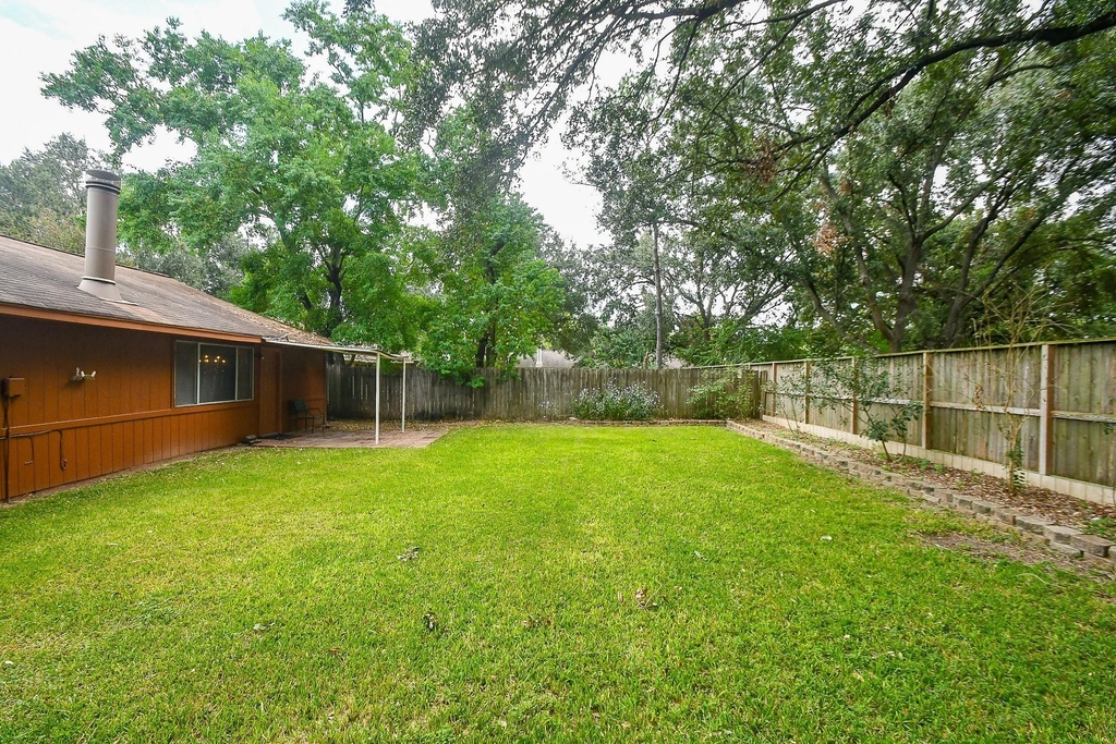 15919 Val Verde Drive - Photo 30