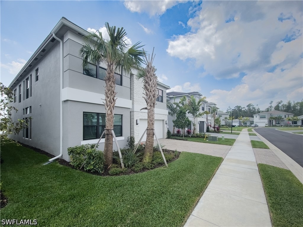 12813 Hawkins Drive - Photo 1