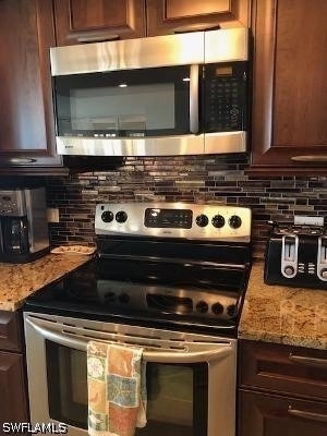 6585 Nicholas Boulevard - Photo 4