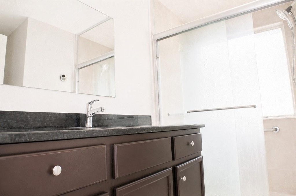 8515 Westknoll Lane - Photo 12