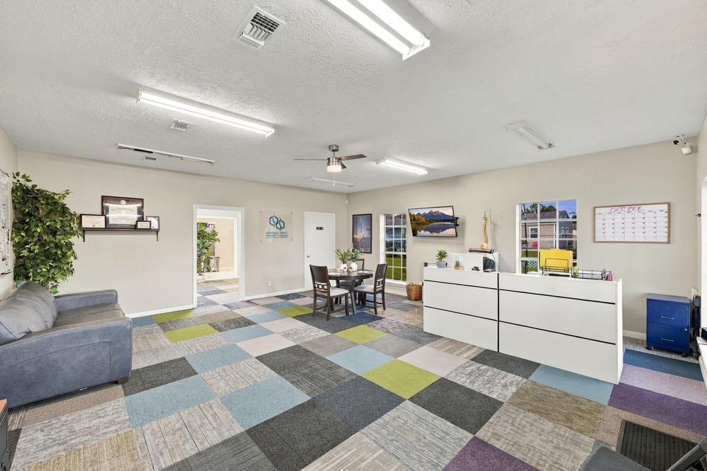 1224 Holland Avenue - Photo 8