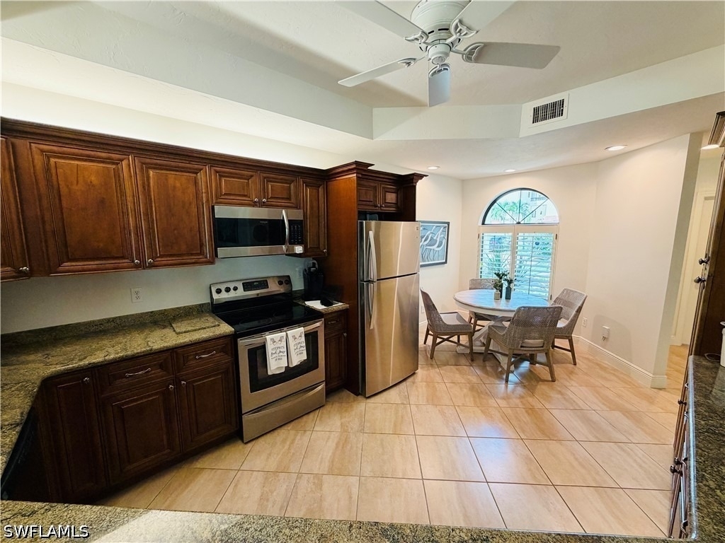7056 Pelican Bay Boulevard - Photo 5