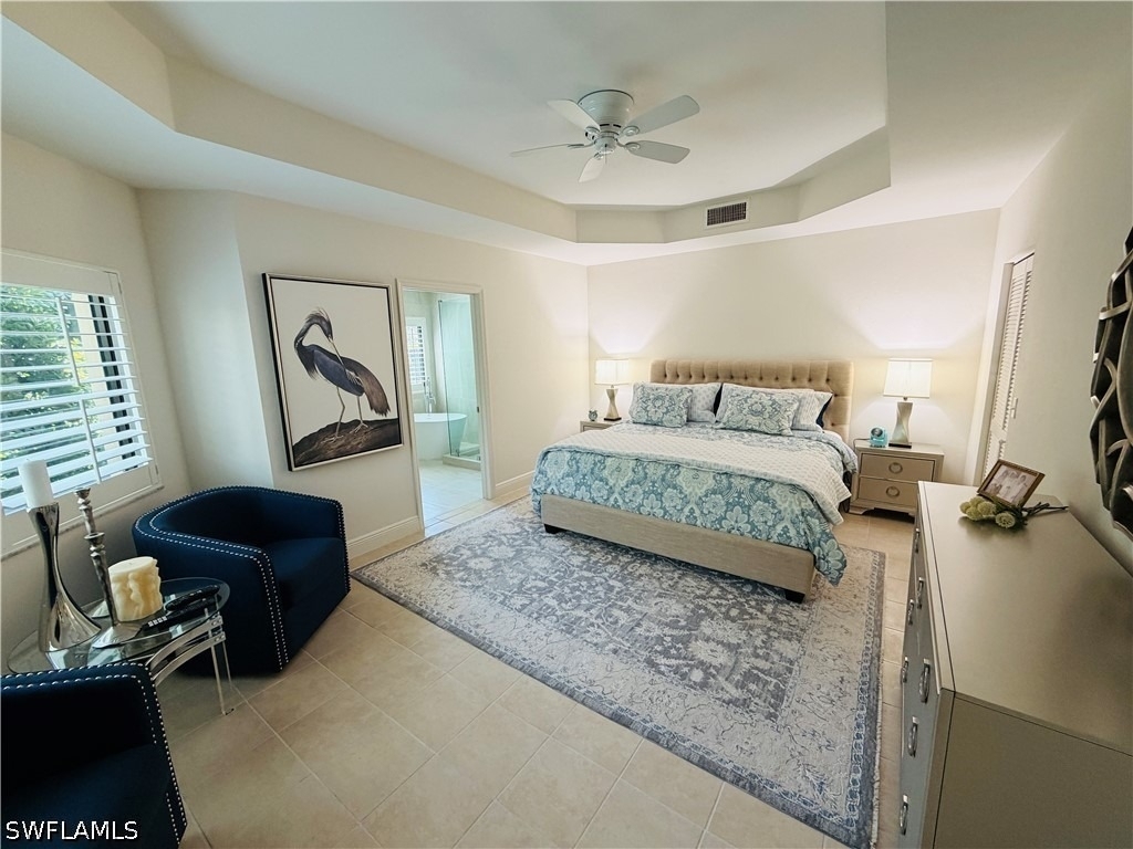 7056 Pelican Bay Boulevard - Photo 6
