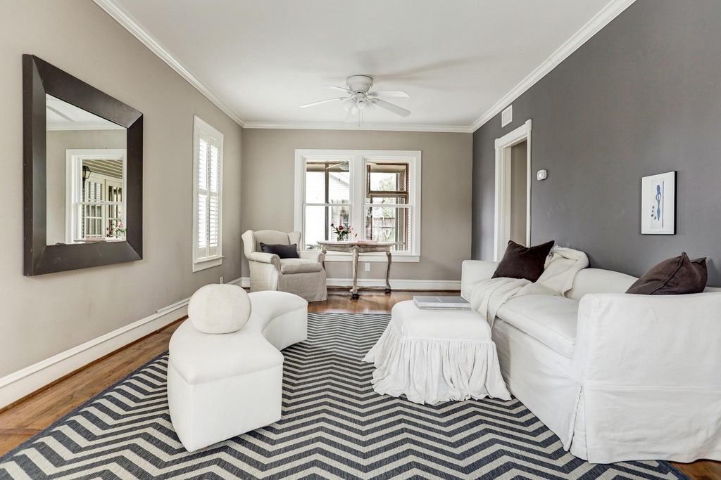 2137 W Main Street - Photo 8