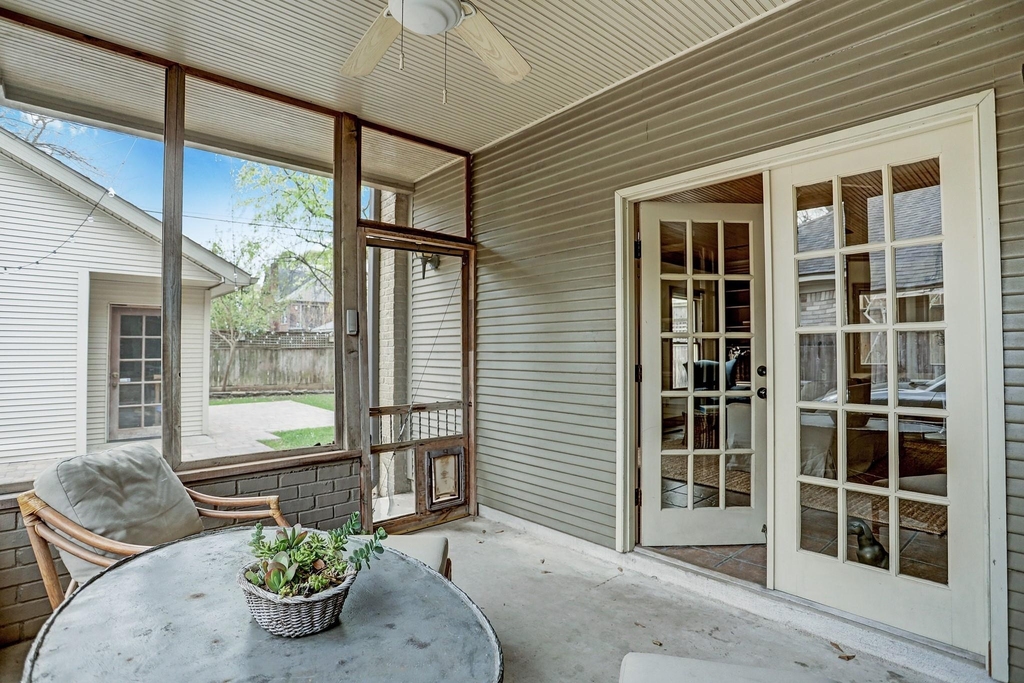 2137 W Main Street - Photo 26