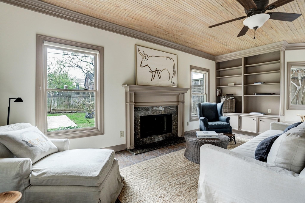 2137 W Main Street - Photo 24