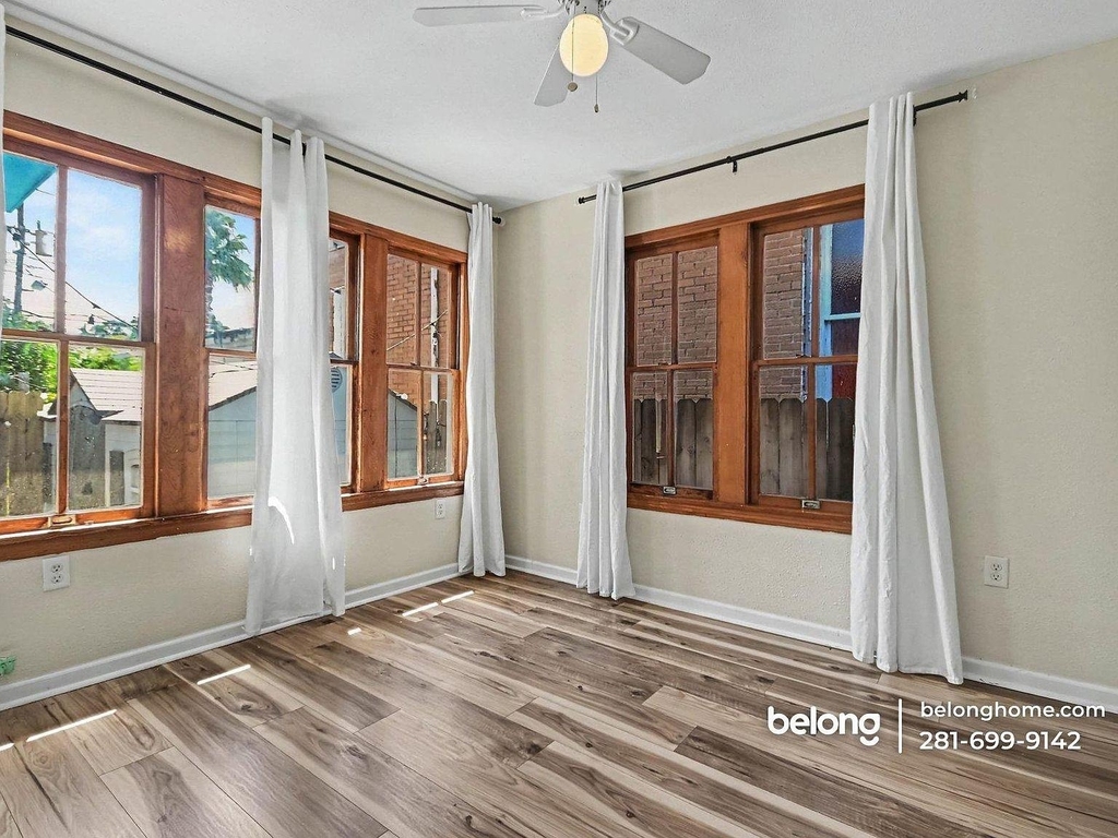 2907 Avenue M 1/2 - Photo 13